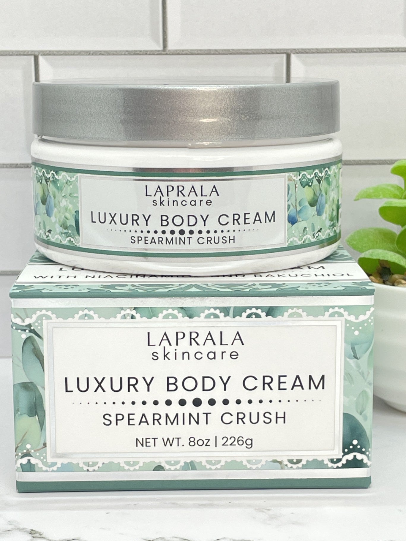 mature skin cream with niacinamide and bakuchiol