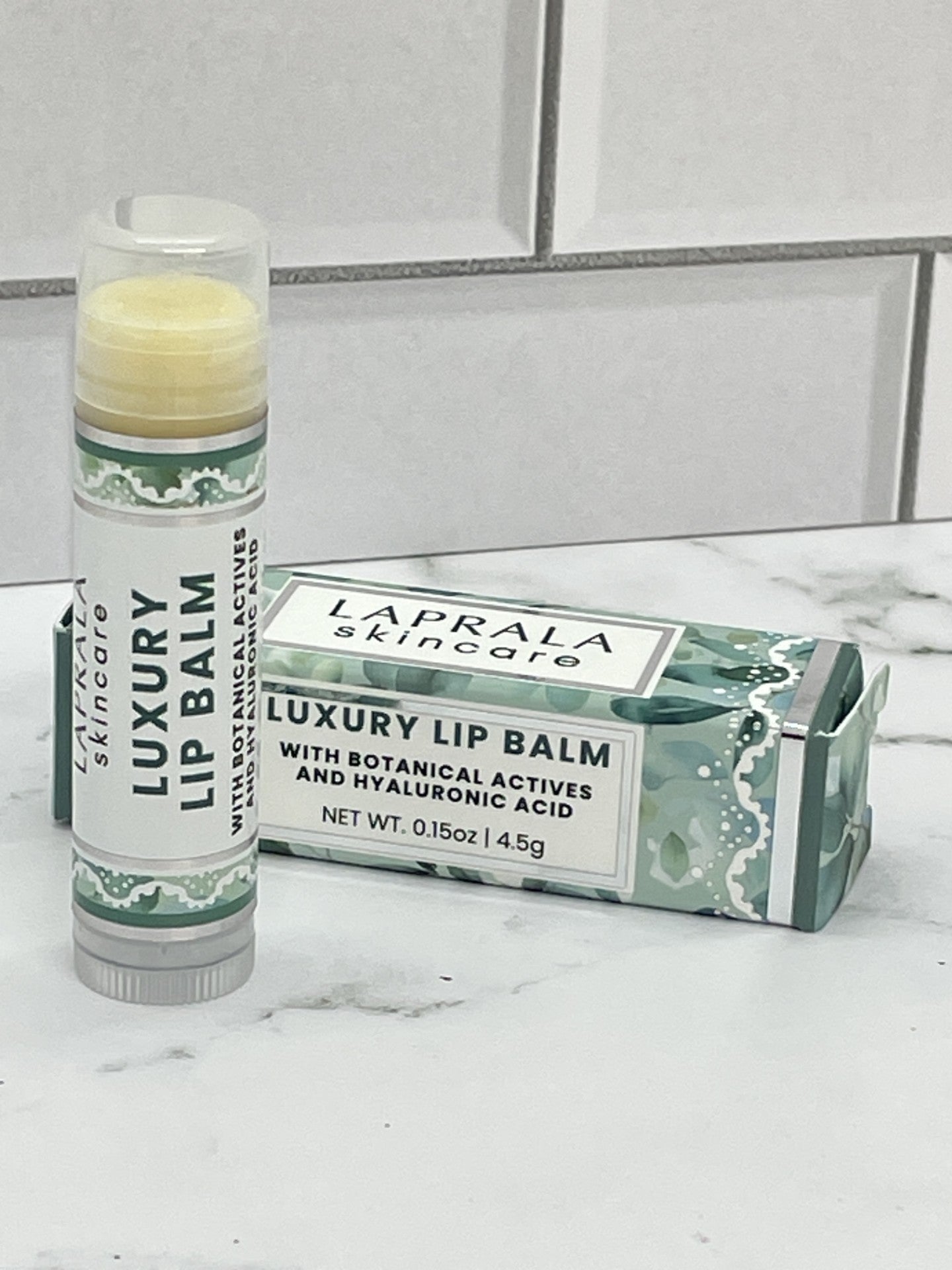 Botanical active lip balm with hyaluronic acid and kakadu plum oil.  Perfect for your lips in any weather.  Hydrate and protect your pretty pout.